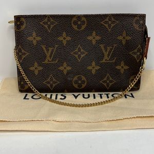 Louis Vuitton Bucket Bag Pochette Monogram